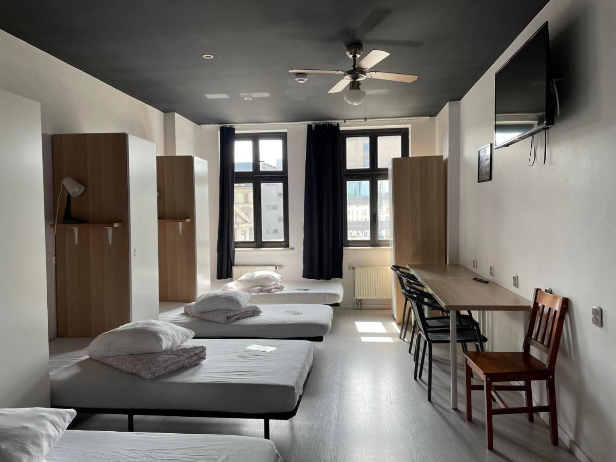 Hostel Kamienica Rynek 7 Katowice Extérieur photo