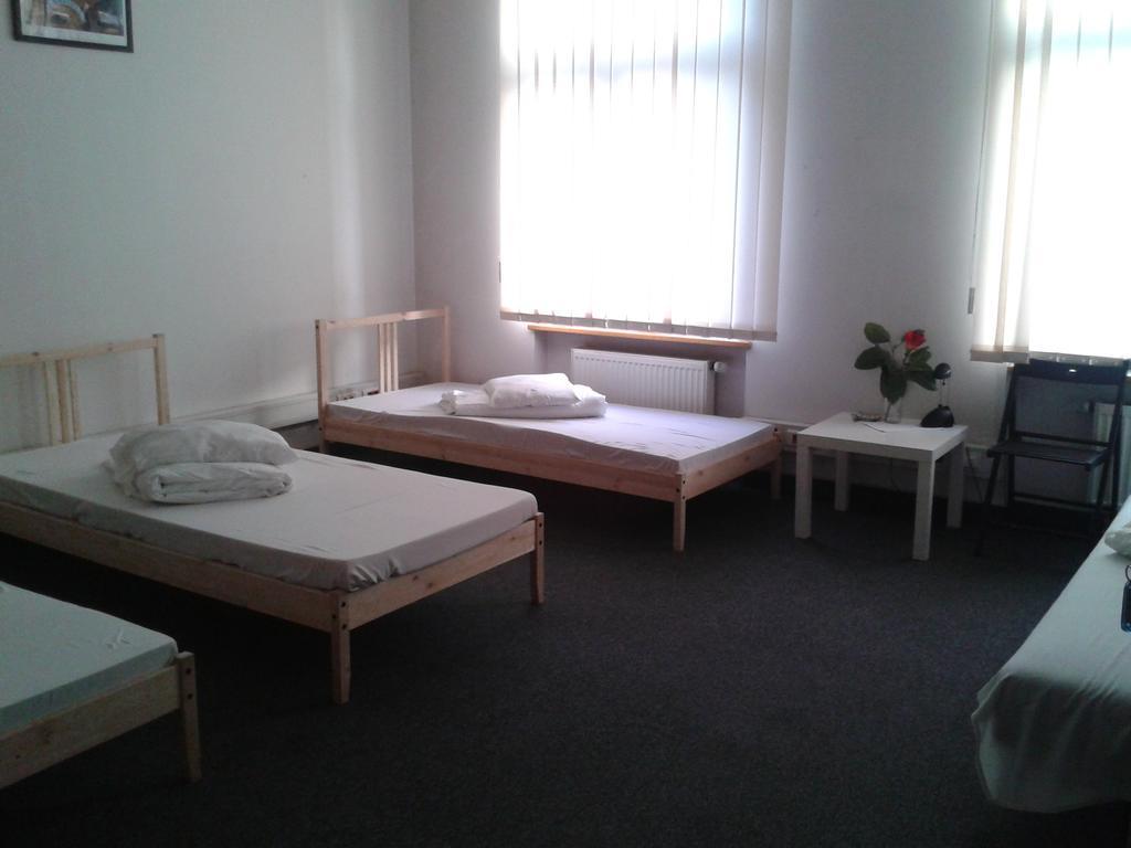 Hostel Kamienica Rynek 7 Katowice Chambre photo