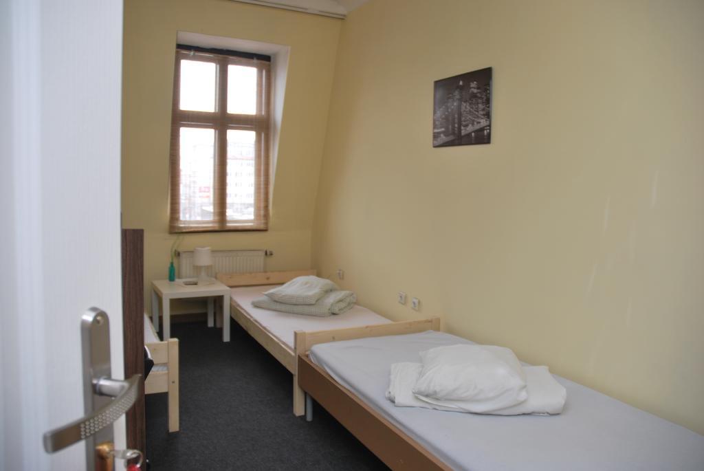 Hostel Kamienica Rynek 7 Katowice Chambre photo