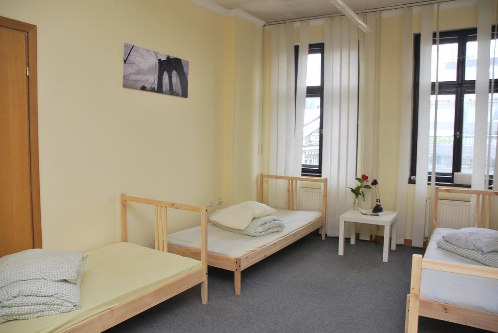 Hostel Kamienica Rynek 7 Katowice Chambre photo