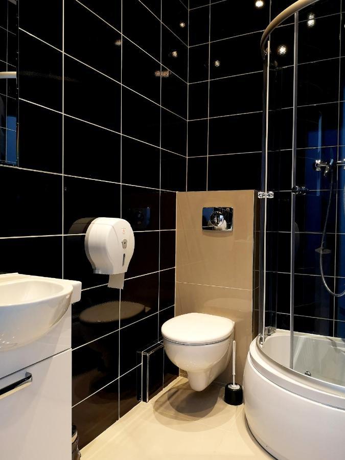 Hostel Kamienica Rynek 7 Katowice Extérieur photo